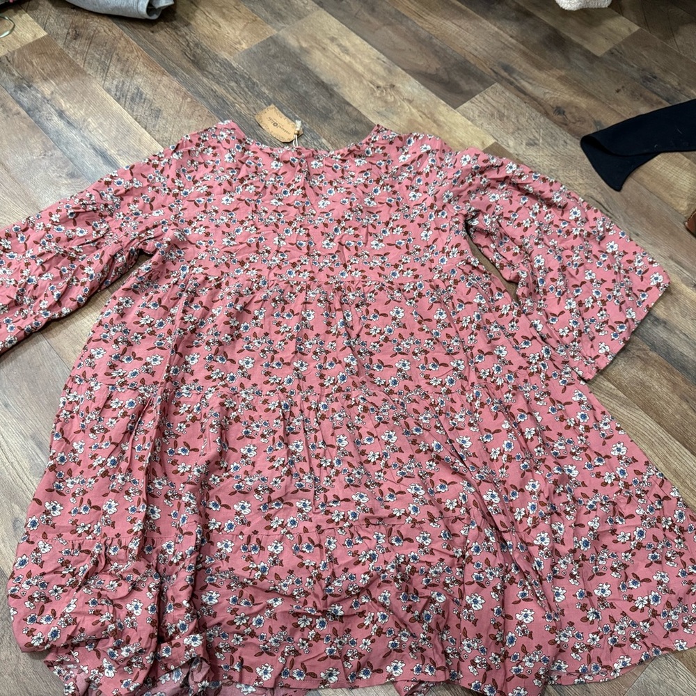 NATURAL LIFE Red and White Casual Bishop Sleeve Dress